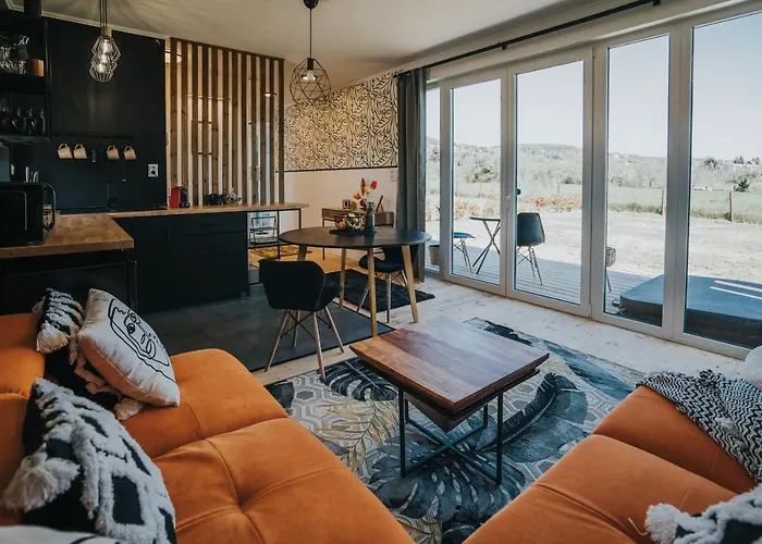 Halacs Homes Boutique Cabins, Unique Villa Balatonalmádi