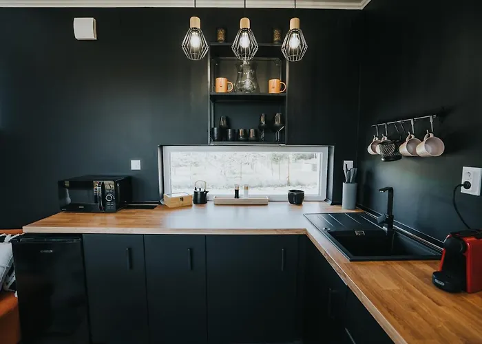 Halacs Homes Boutique Cabins, Unique *