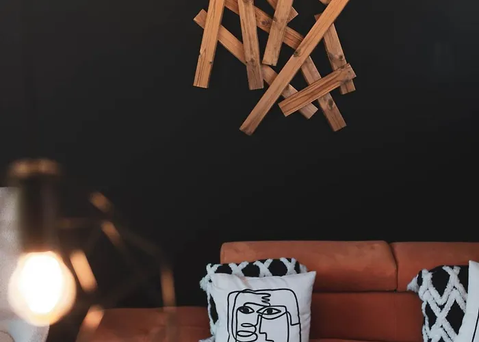 Halacs Homes Boutique Cabins, Unique Villa *